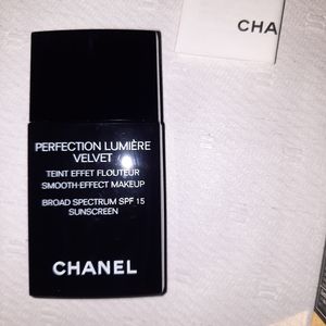 Chanel lumiere velvet foundation color 50 beige